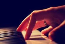 爱游戏入口-精彩对决场面激动人心,双方拼尽全力,精彩对决的意思