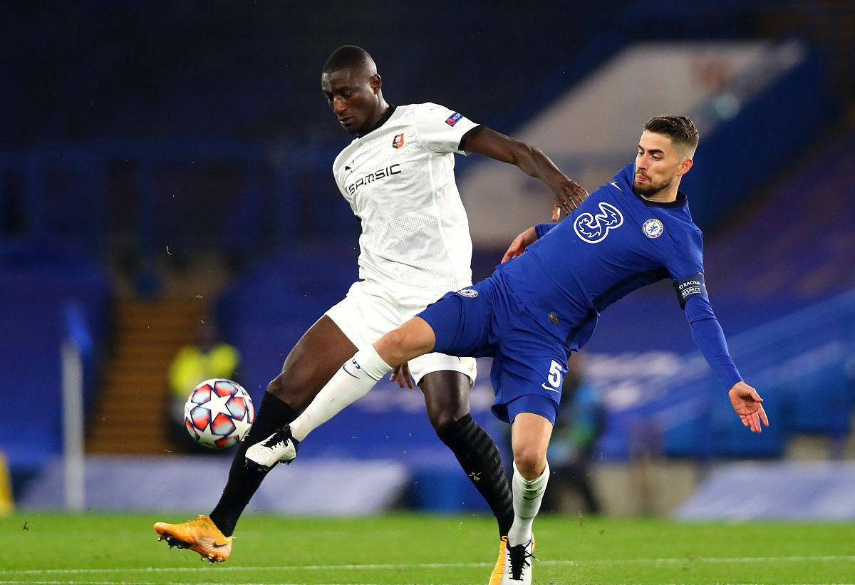 关于雷恩在主场力克对手,士气高涨的信息 关于雷恩在主场力克对手,士气高涨的信息