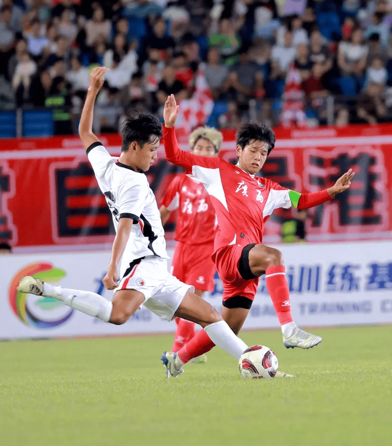 爱游戏官网-多支球队备战友谊赛温馨暖心(多支球队备战友谊赛温馨暖心的句子)