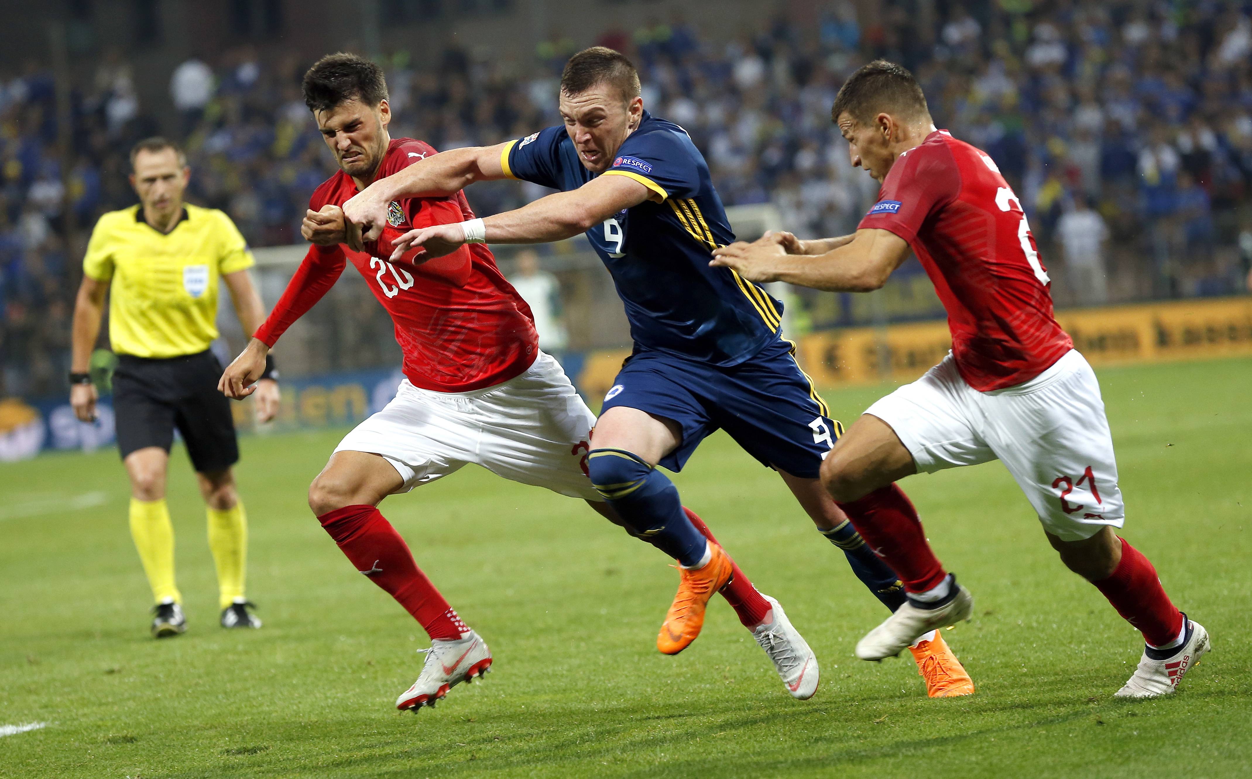 爱游戏中国官网-欧洲杯预选赛第一轮战罢,赛况剧烈(欧洲杯预选赛第一轮战罢,赛况剧烈吗)