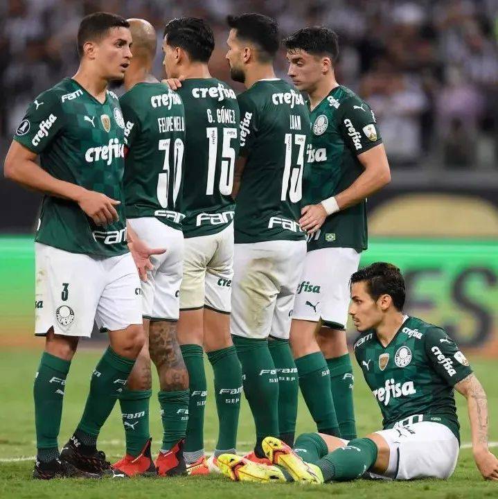 帕尔梅拉斯严阵以待,防守端力求零封对手 帕尔梅拉斯严阵以待,防守端力求零封对手