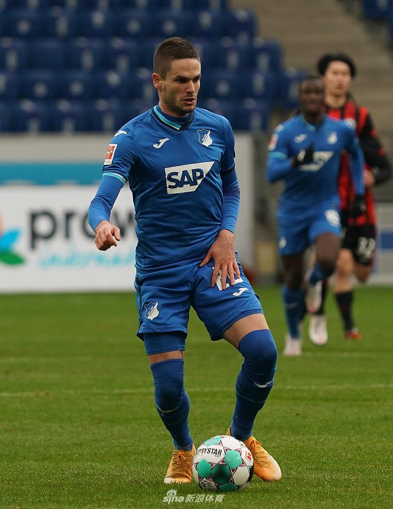 霍芬海姆客场逆转,收获关键三分的简单介绍 霍芬海姆客场逆转,收获关键三分的简单介绍