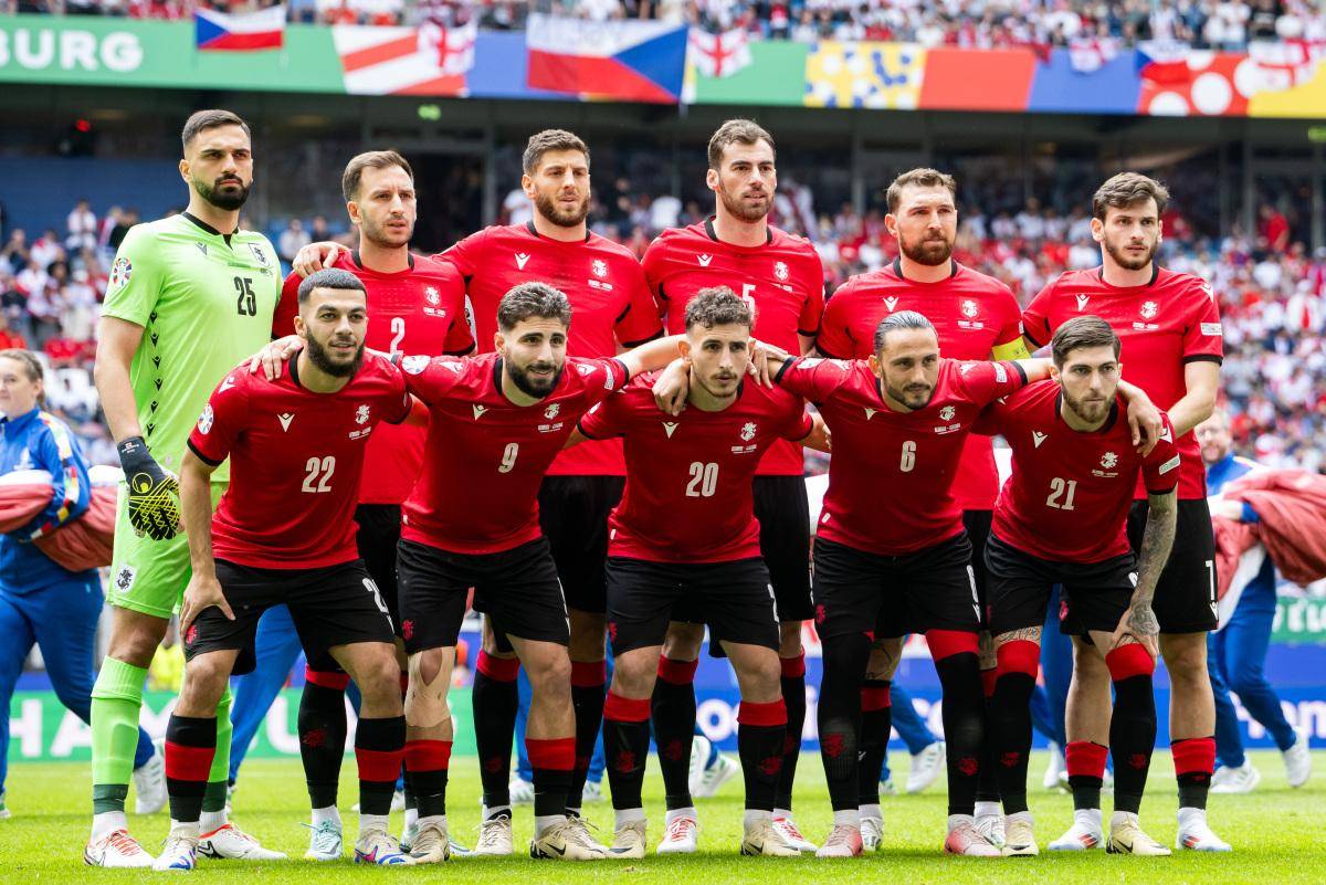 爱游戏体育官网-法国大胜瑞士,挺进欧洲国家杯决赛,匈牙利出局