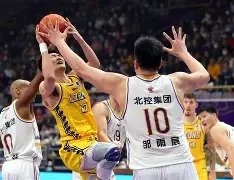 爱游戏体育链接-广厦主场稳扎稳打:全队齐心协力,坚守主场的简单介绍