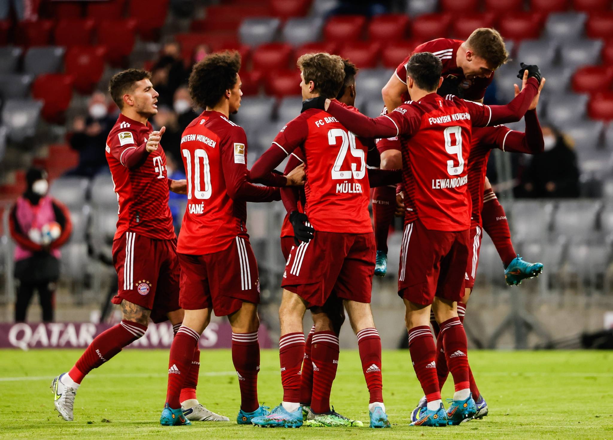 不莱梅球队在场上展现出色的团队合作,轻松取胜的简单介绍 不莱梅球队在场上展现出色的团队合作,轻松取胜的简单介绍