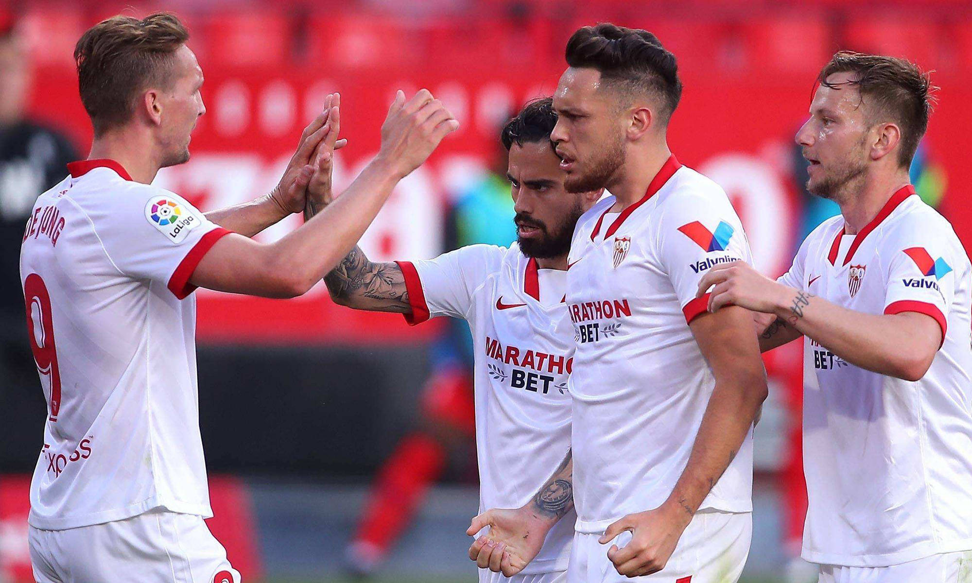 关于鹈鹕连扳两球,险胜比利亚雷亚尔的信息 关于鹈鹕连扳两球,险胜比利亚雷亚尔的信息