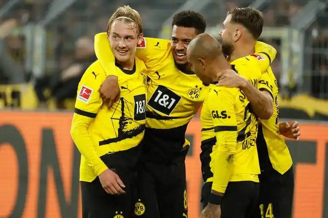 爱游戏入口-拜仁慕尼黑大胜多特蒙德,领跑德甲积分榜的简单介绍