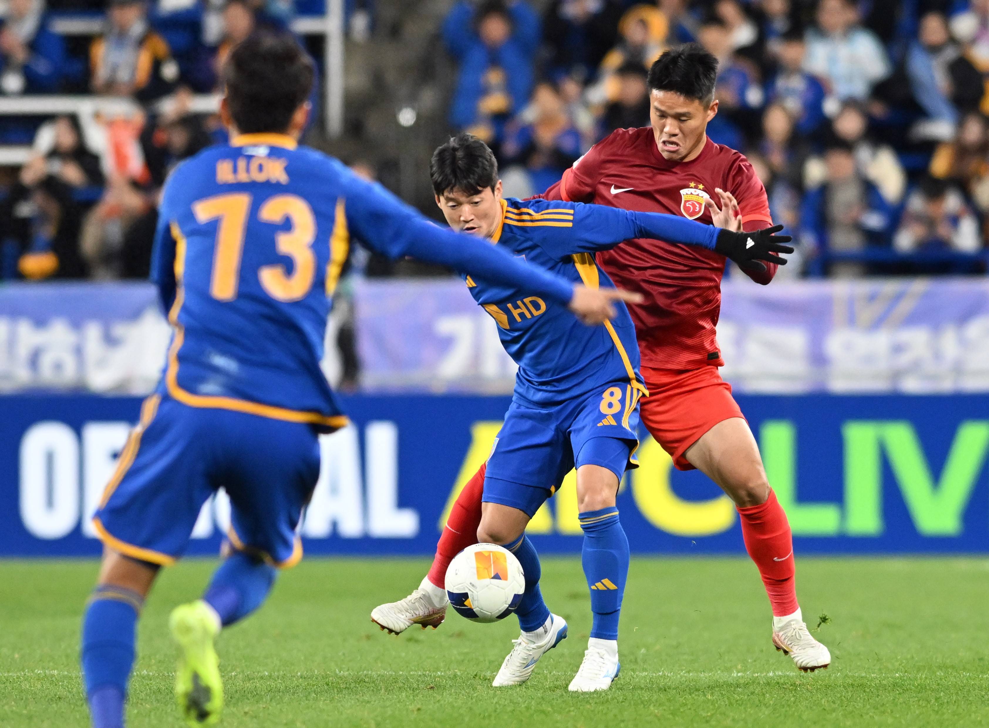 爱游戏在线-战胜格罗特费,多特蒙德蝉联头名的简单介绍