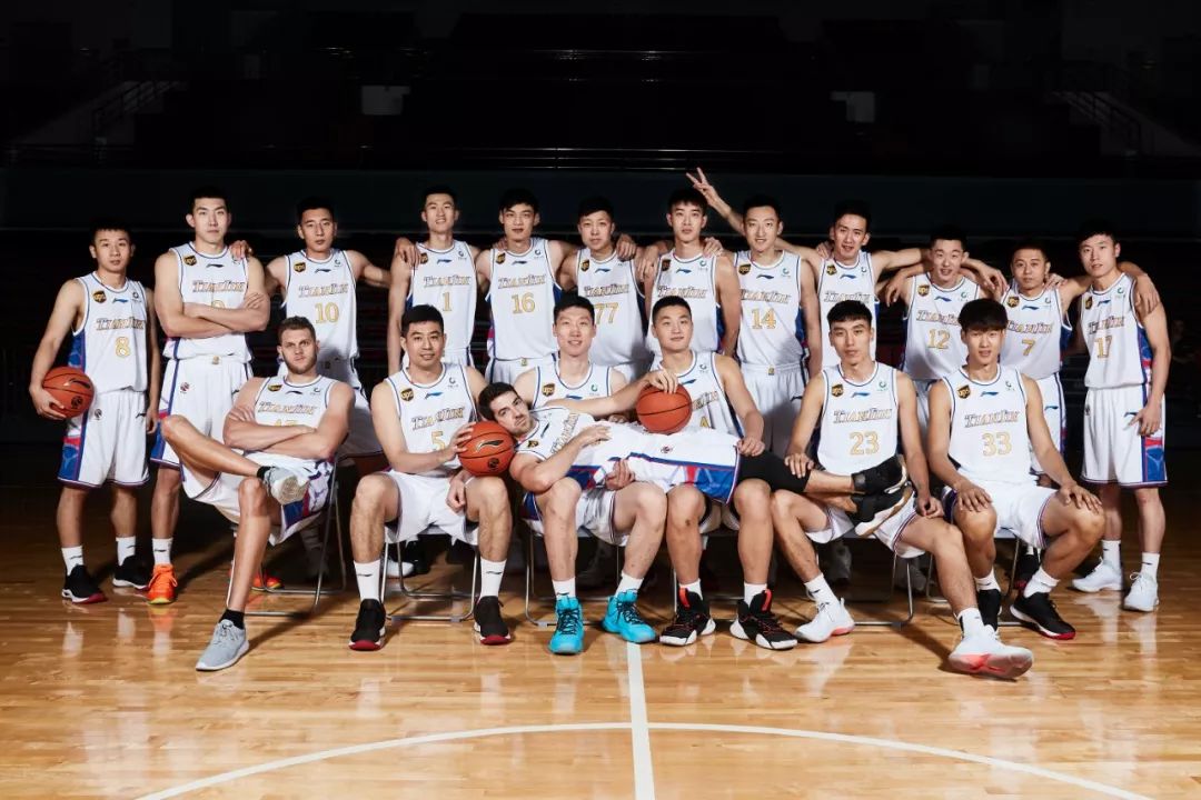 企业篮球联赛迎来新赛季开幕式,营造热闹氛围的简单介绍 企业篮球联赛迎来新赛季开幕式,营造热闹氛围的简单介绍