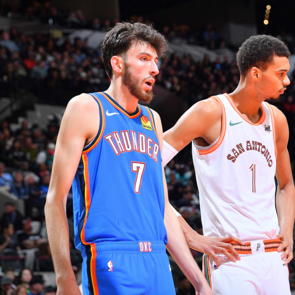 爱游戏体育链接-关于全明星赛阵容曝光,球迷期待高潮的信息