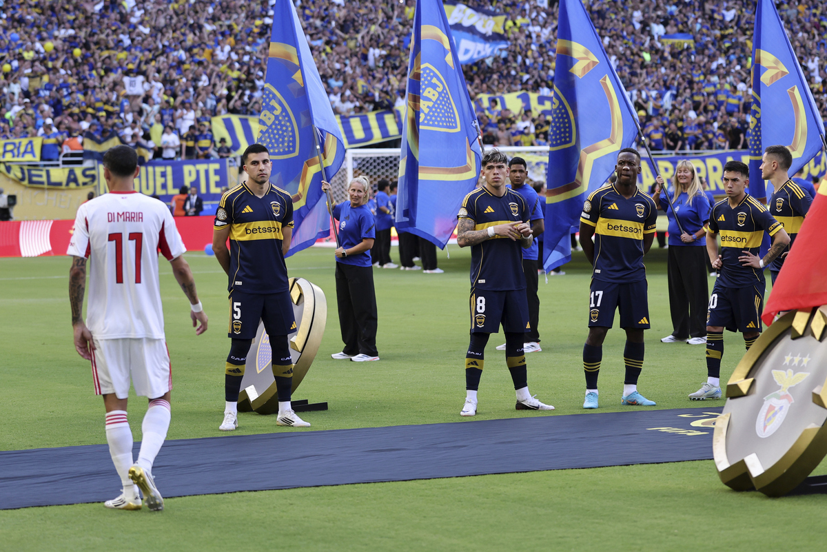 包含目标瞄准国际赛事,球队备战迎战豪门对手的词条 包含目标瞄准国际赛事,球队备战迎战豪门对手的词条