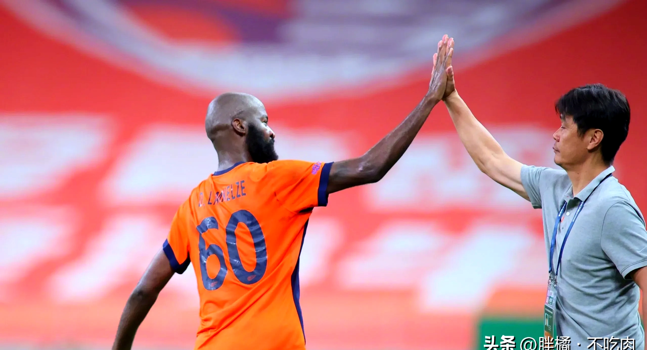 爱游戏体育链接-关于山东队在关键时刻表现精彩,赢得比赛的信息