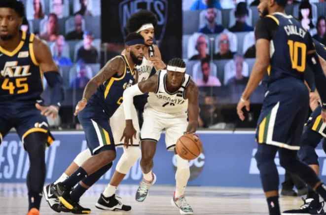 爱游戏网页版-关于雄鹿后卫希尔德成为毒瘤得分手的信息